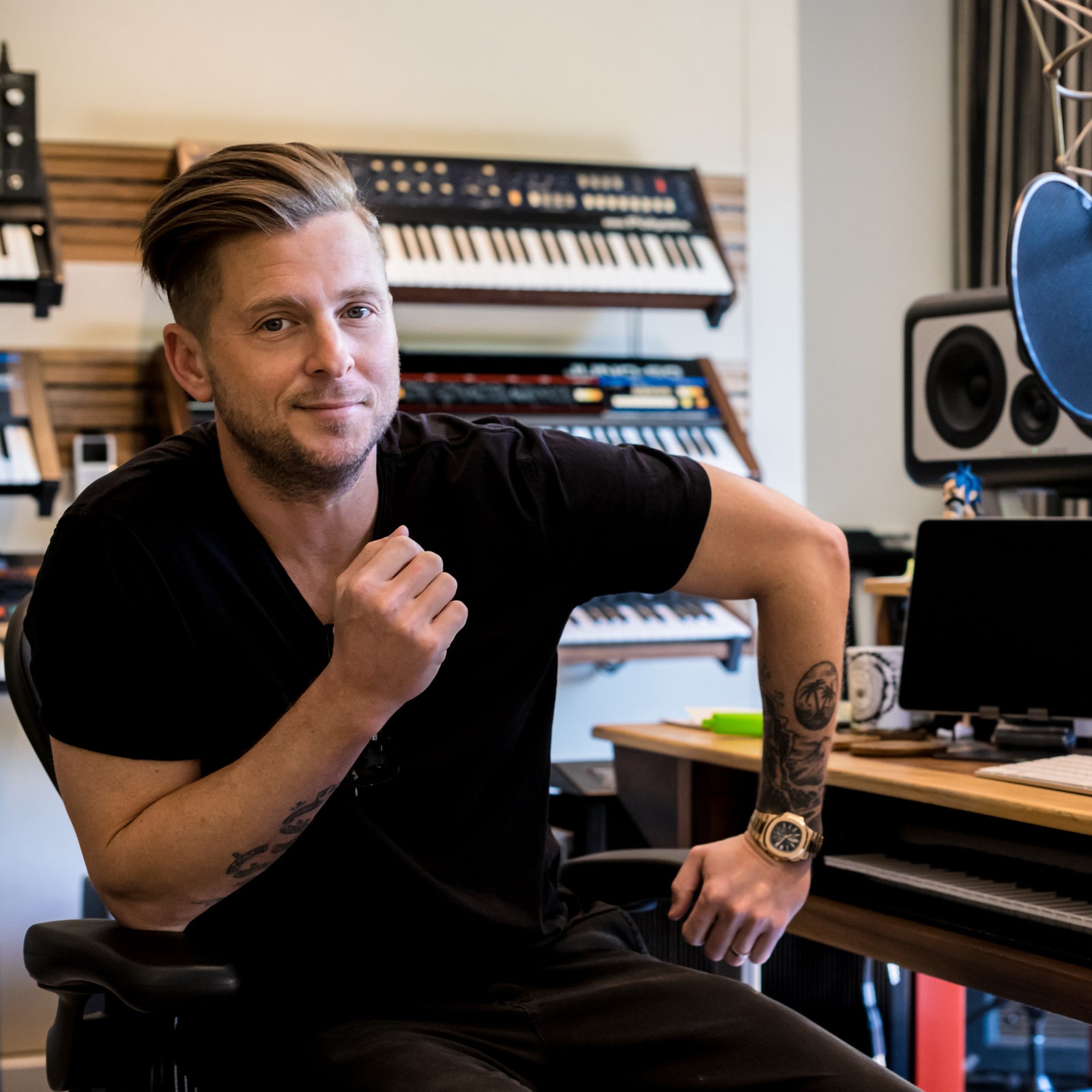 HOTTEST CELEBRITY PICS THIS WEEK